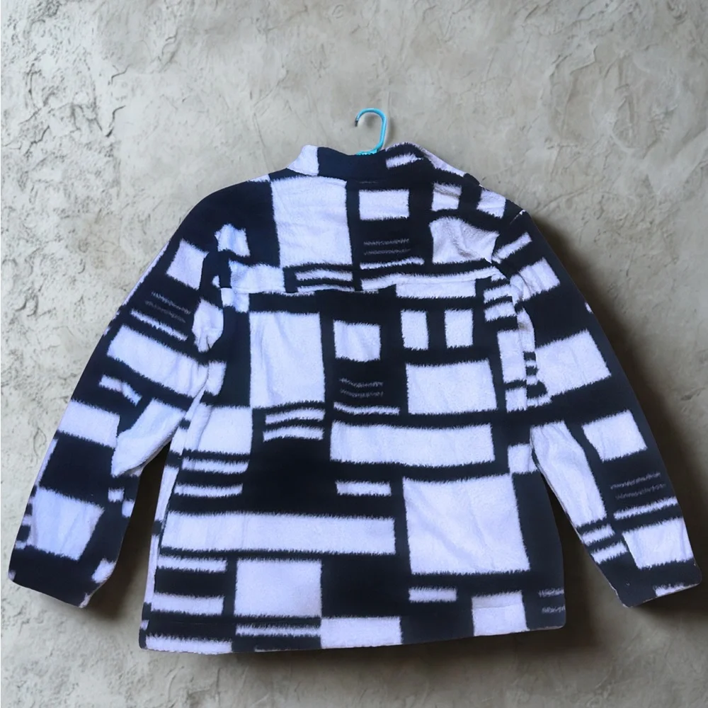 No Boundaries NWT Unisex Size L (42-44) Oversized fit Y2K Trucker Sherpa Jacket
